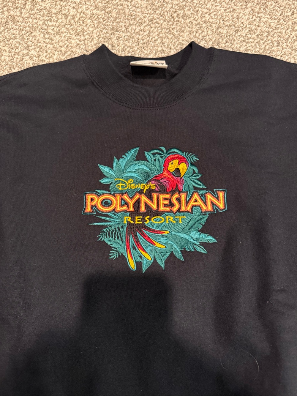 Vintage Walt Disney World Polynesian Village Resort Black Parrot Crewneck - Picture 2 of 4